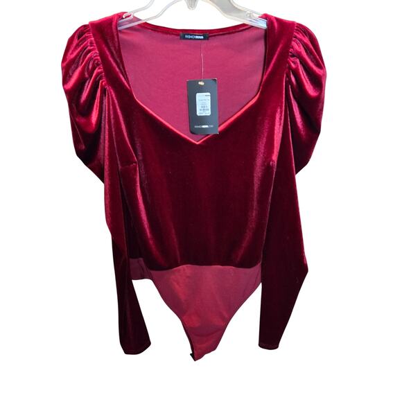 NWT Fashion Nova Small Maroon Velveteen Women's Top Shirt Misses Size S 4 6 New - Picture 2 of 6